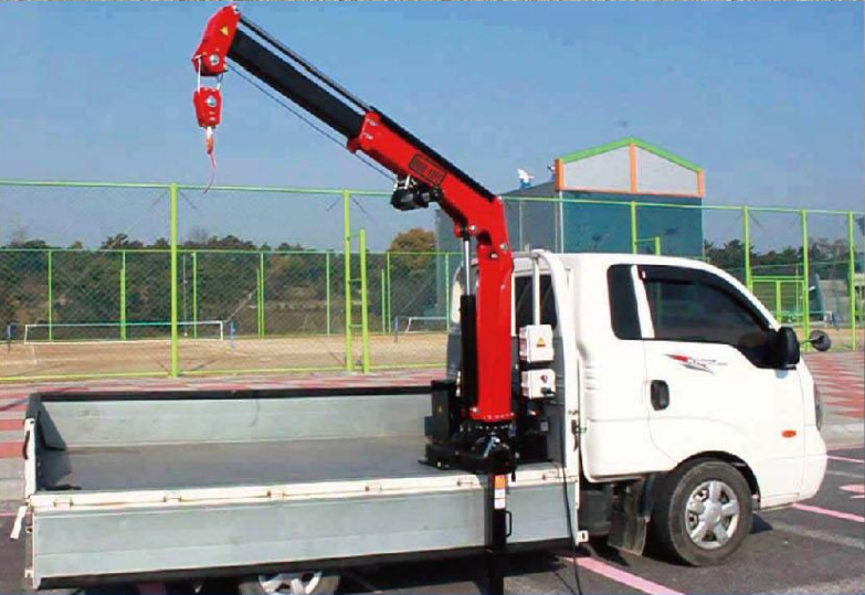 Hydraulisk kran 800kg 12V/24V perfekt för pickup och | Sparrs Import